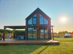 Ferienhaus Dziwna polnische Ostsee mit Sauna und Jakuzzi 2 Meter hoher Zaun Haustiere herzlich willkommen
